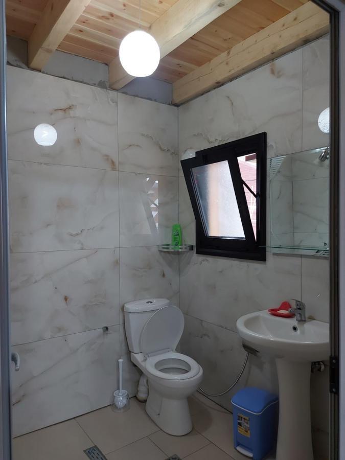 Beni Rooms Tale Lezhë Buitenkant foto