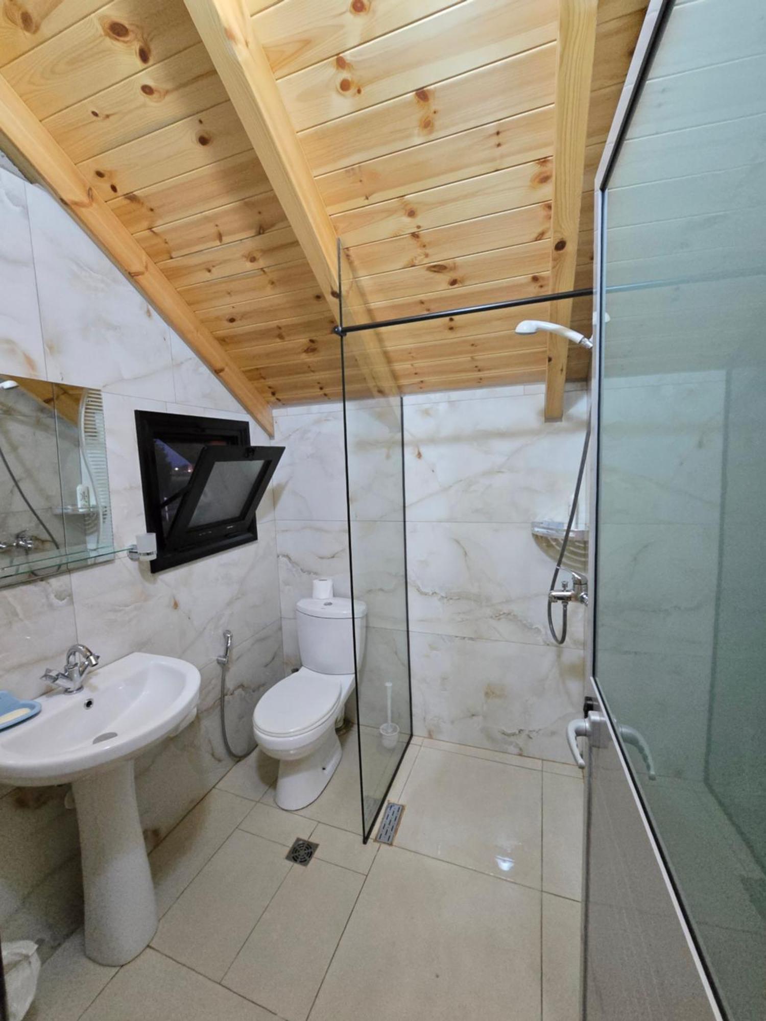 Beni Rooms Tale Lezhë Kamer foto